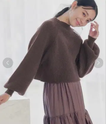 mysty woman 숏 래글런 리브 니트 다크 브라운