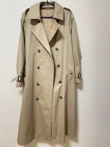 센스 오브 플레이스 베이지 더블 브레스트 트렌치코트 벨트 포함