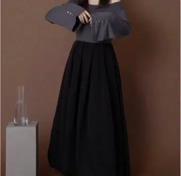 favclo. 도킹 원피스 벌룬 긴팔 차콜