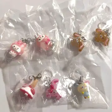 산리오 캐릭터즈 윳토메지루시 액세서리 7개 세트