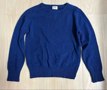 정가 37,400엔 윌리엄 로키 스코틀랜드제 메리노울 스웨터