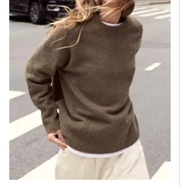 새상품급! ZARA! 소프트 터치 니트!