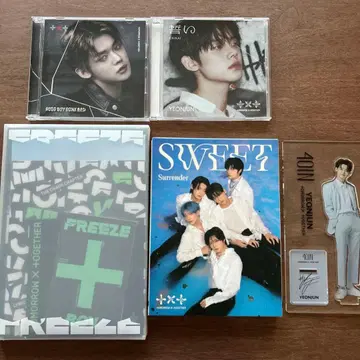 투모로우바이투게더 CD 세트 MORE 잡지 아크릴 스탠드