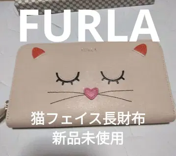 FURLA 고양이 얼굴 디자인 장지갑 핑크
