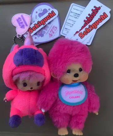 할인 상품 택 포함 새상품 시나코몬 치치치치 컬러 핑크 키체인 2개 세트