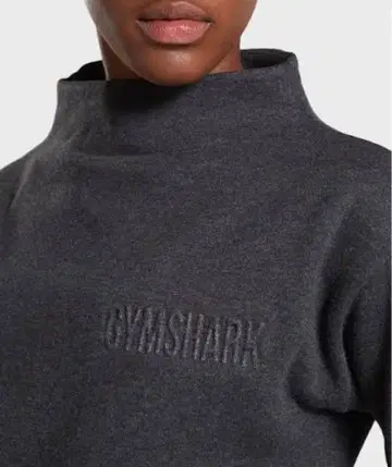 GYMSHARK 스탠드넥 풀오버