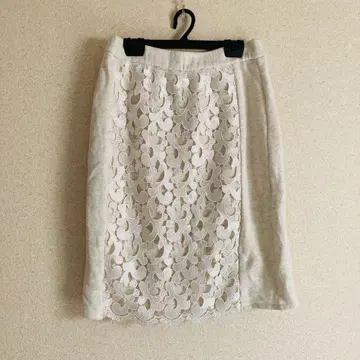 새상품급 그레이스 콘티넨탈 레이스 타이트 스커트 캐주얼