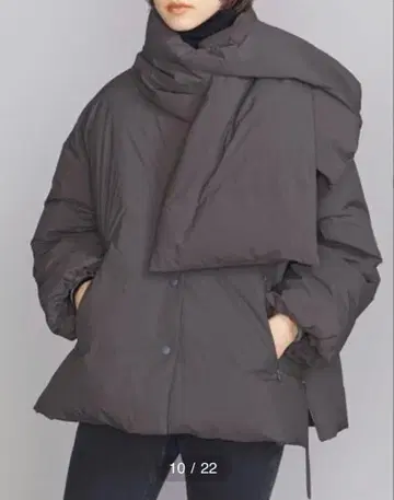 BY 유나이티드 애로우즈 나일론 머플러 다운 자켓