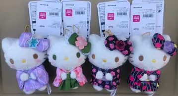 초특가 새상품 택 포함 헬로키티 기모노 키링 4set