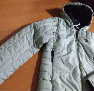 Reebok 후드 부착 다운 자켓