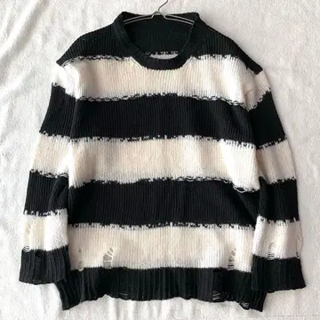 니트 보더 무늬 데미지 가공 크러쉬 크루넥 긴팔 L 사이즈 상당 Y2K