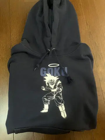 유니클로 x 드래곤볼 콜라보 후드티 [ L ]