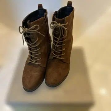 ORiental TRaffia 브라운 스웨이드 레이스업 부츠 s 사이즈