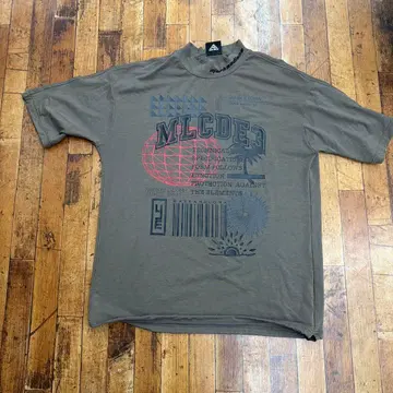 markandlona 2025 모크넥 셔츠 미사용 새상품