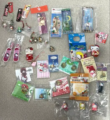 헬로키티 지역 한정 스트랩 외 일괄 33개 빈티지