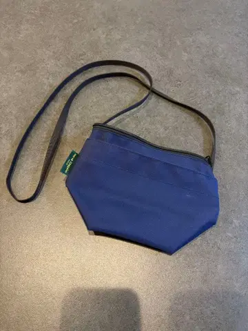 Herve chapelier XS 네이비 숄더백