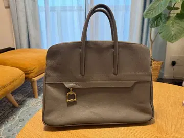 TOFF&LOADSTONE 토프앤로드스톤 가죽 백