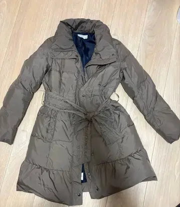 바니스뉴욕 다운 코트 롱 기장 숄카라 벨트 A라인