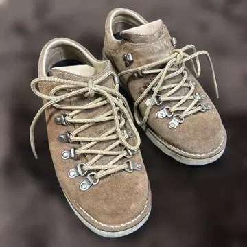 Danner 등산화 브라운 스웨이드