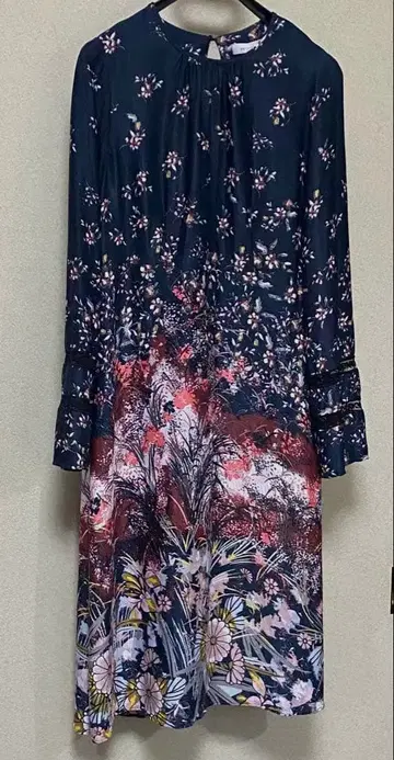 marks & spencer 네이비 꽃무늬 A라인 원피스 긴팔