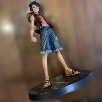 원피스 루피 피규어