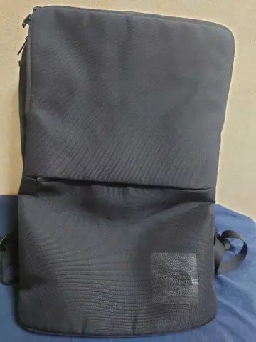 NORTHFACE 셔틀 데이팩 18리터