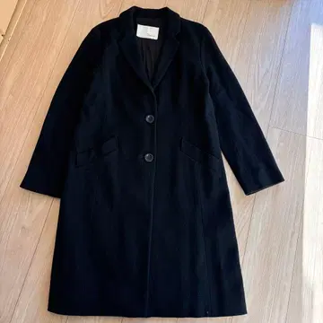 쿨 카리안 테일러 칼라 코트 블랙