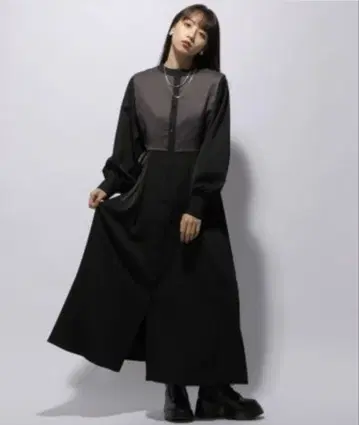 HARE 원피스 그린 블랙 리본