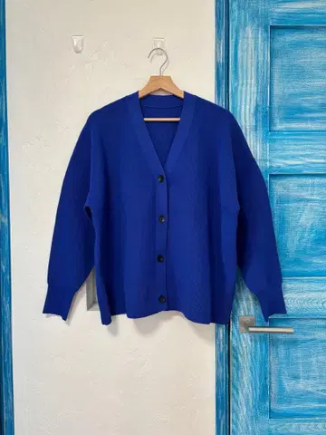 저널 스탠다드 리룸! 워셔블 스트레치 V넥 가디건