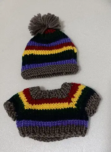 콥 엘르 손뜨개질 니트 모자 스웨터