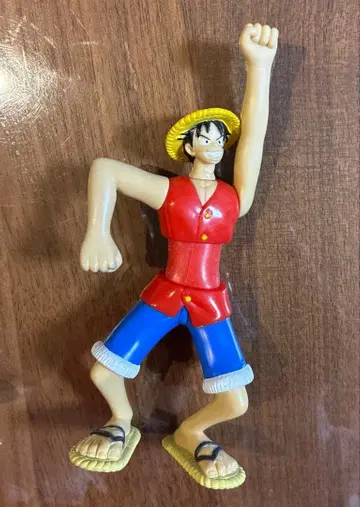 원피스 루피 피규어