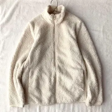 [유니클로] 보아 자켓 풀 집업 하이넥 포켓 있음 긴팔 L