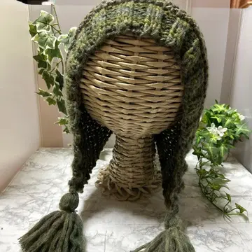 그린 계열 니트 후드 모자