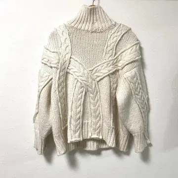 ZARA 넉넉한 오버 사이즈 케이블 짜임 두꺼운 원단 니트 스웨터 L