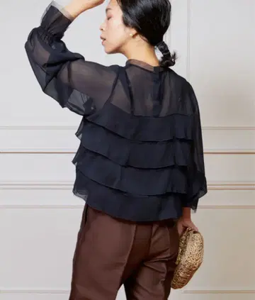 IENA LA BOUCLE 조젯 프릴 블라우스