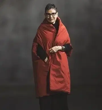 요건 레일 2024AW 실크 코튼 다운 케이프 코트 바바구리