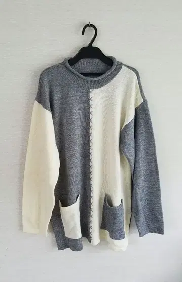 바이컬러 스웨터 니트 스웨터 인기 무료배송 배송비 포함