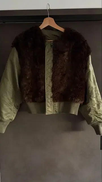 투모로우랜드 리버서블 블루종