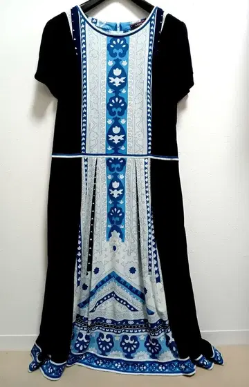 컨디션 최상 레오나르 칸칸 원피스 40