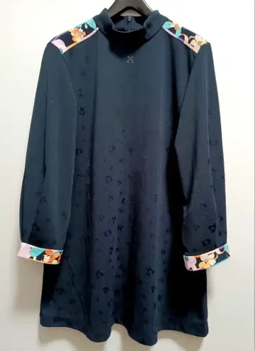 새상품급 레오나르 스포츠 블라우스 튜닉 넉넉한 40