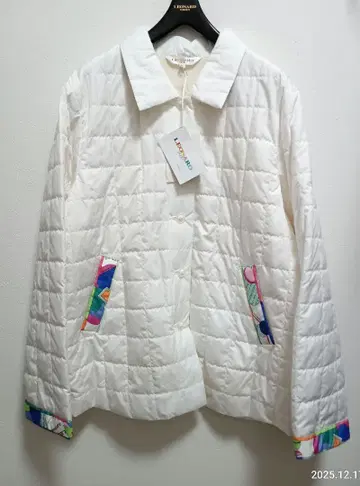 미사용 레오나르 스포츠 극경량 블루종 코트 L(40~42)