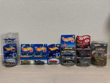 핫휠 9대 세트.