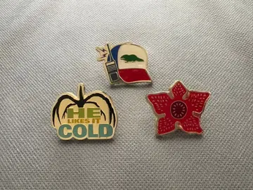 기묘한 이야기 핀 배지 세트 ( 3개 )