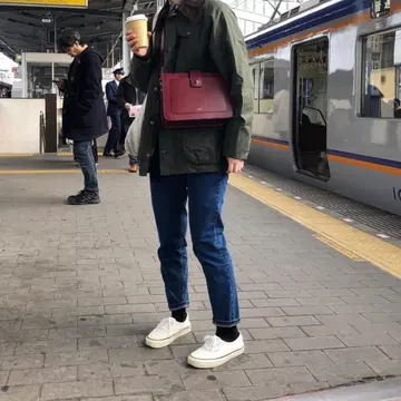 APC 아페쎄 백 버건디 숄더백