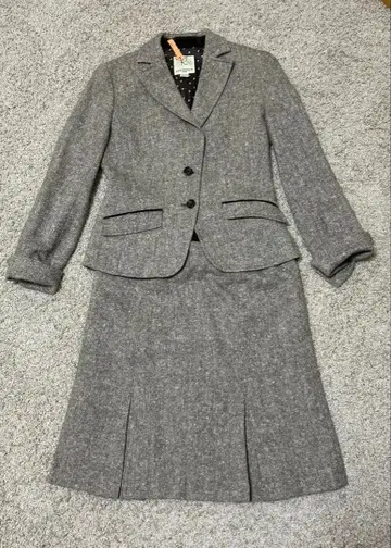 쿠미쿄쿠 ONWARD 수트 상하의