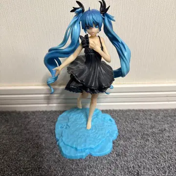 하츠네 미쿠 블랙 드레스 피규어