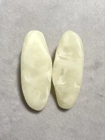 [ 가격 인하 가능 ] 스톤 귀찌 LAPUIS/urban research