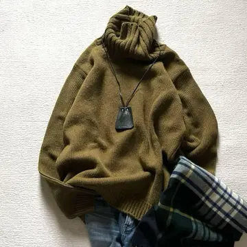 새상품급 슬로안 SLOANE 3G&5G 지롱 라무 캐시미어 니트 카키