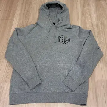 Deus Ex Machina 그레이 후드티