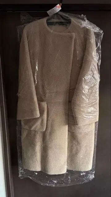 미라 오웬 노카라 보아 코트 리버서블